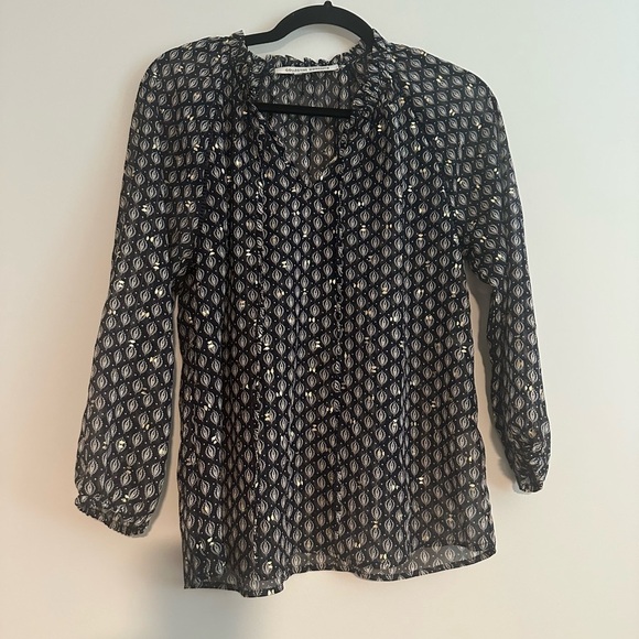 Collective Concepts Tops - collective concept gold and black shell blouse Size Small